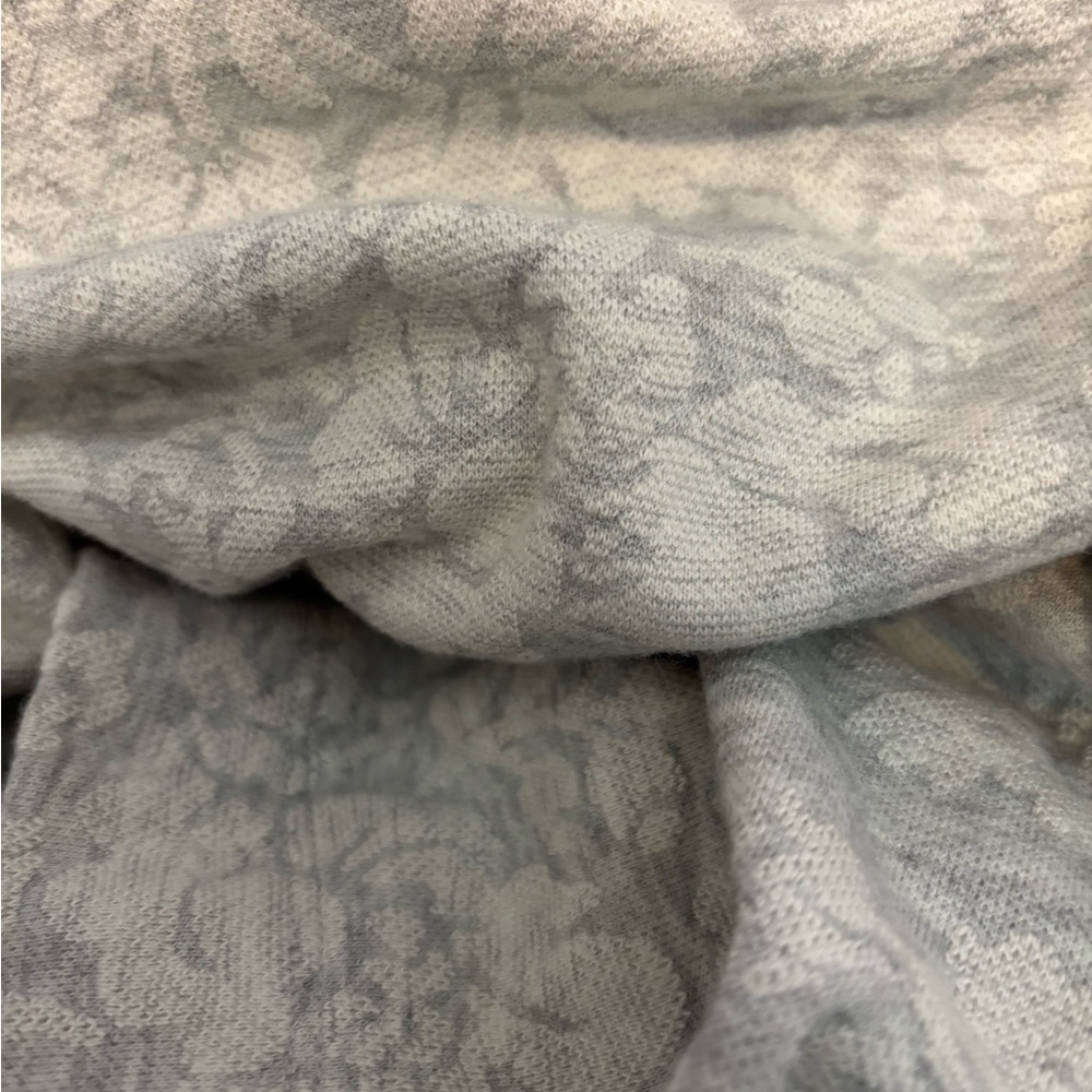 LOFT Plus Light Heather Gray Floral Knit Pullover